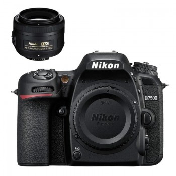 Nikon D7500 + 35/1,8 Dx